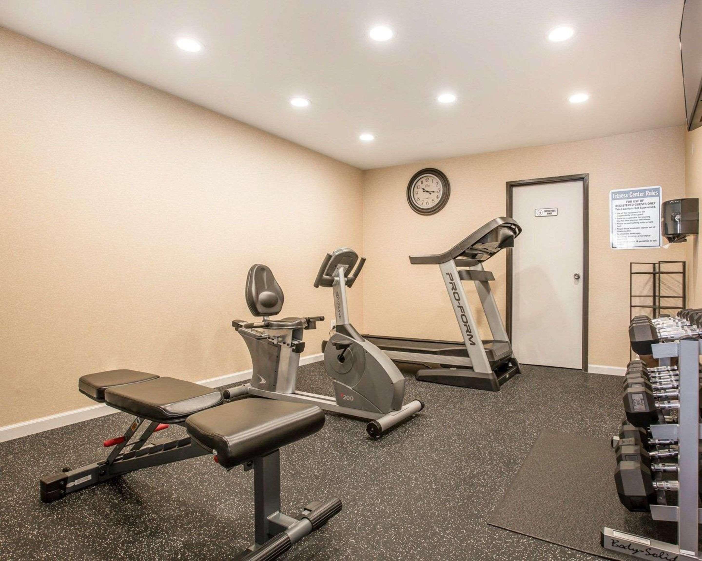 Quality Inn & Suites Woodland - Sacramento Airport Экстерьер фото