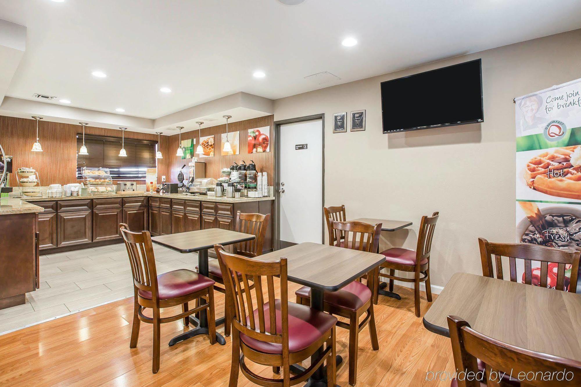 Quality Inn & Suites Woodland - Sacramento Airport Экстерьер фото